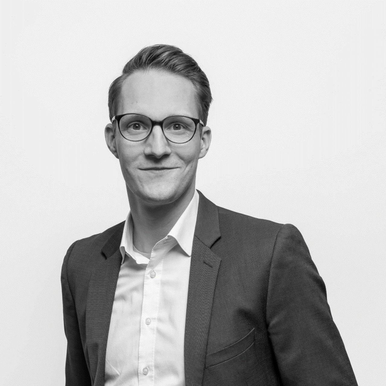 Das Bild zeigt Florian Schnitzler - Testimonial zur Ausbildung Mastering Complexity 2026